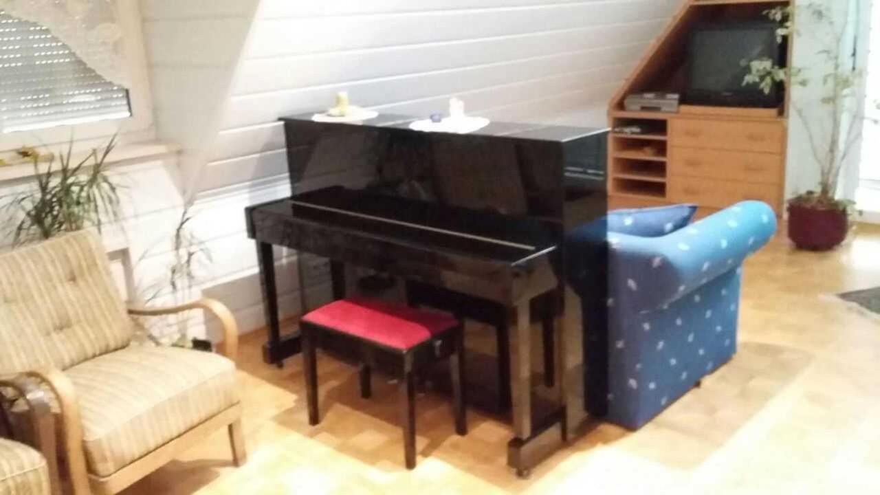 Galerie Ueber Den Gaerten Herbolzheim Dış mekan fotoğraf